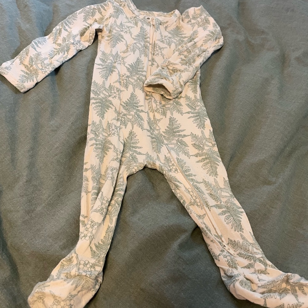 Kate Quinn Bamboo Footie